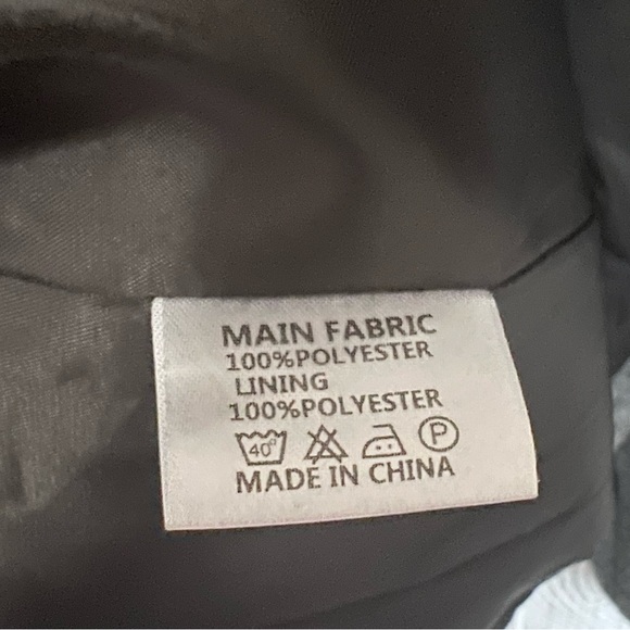 MEC Rain Coat - Picture 6 of 6